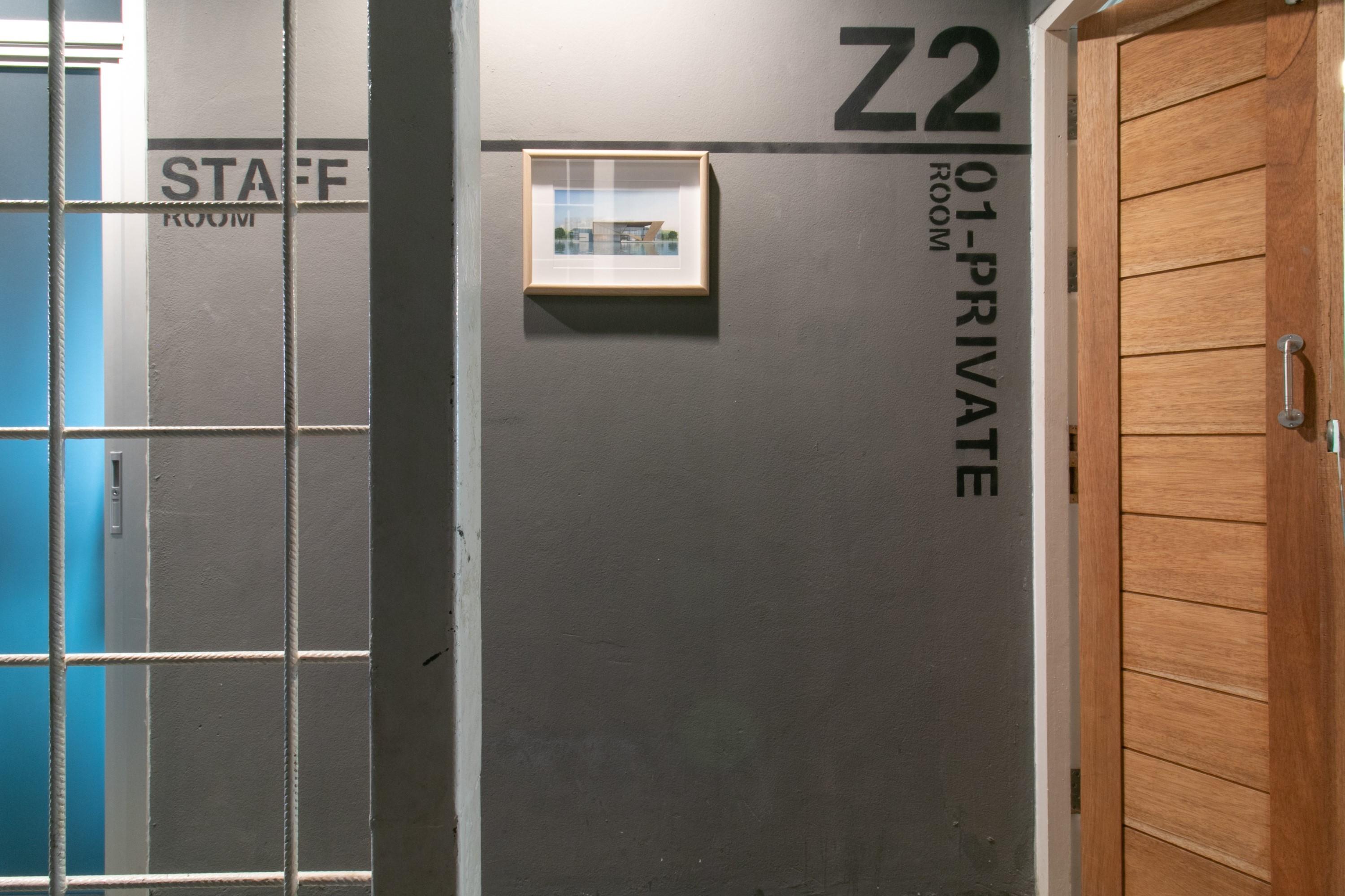 Zhelter'Bkk Hostel Bangkok Exterior photo