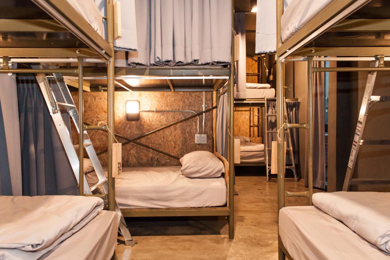 Zhelter'Bkk Hostel Bangkok Exterior photo