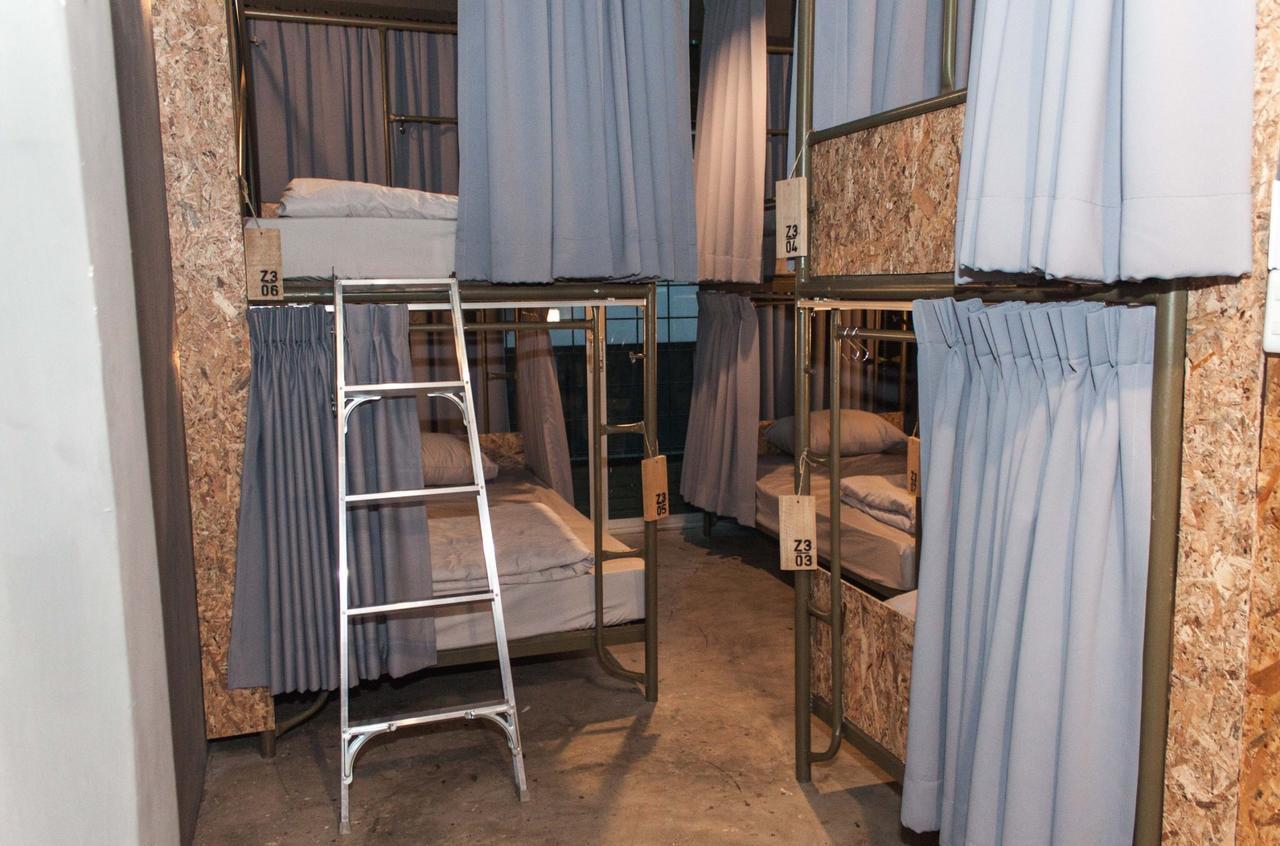 Zhelter'Bkk Hostel Bangkok Exterior photo